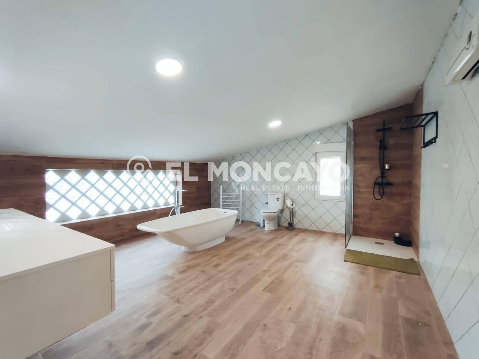 4 sypialnia Finka/Dom wiejski na sprzedaż w Daya Nueva z basenem garażem - 635 000 € (Ref: 8881564)