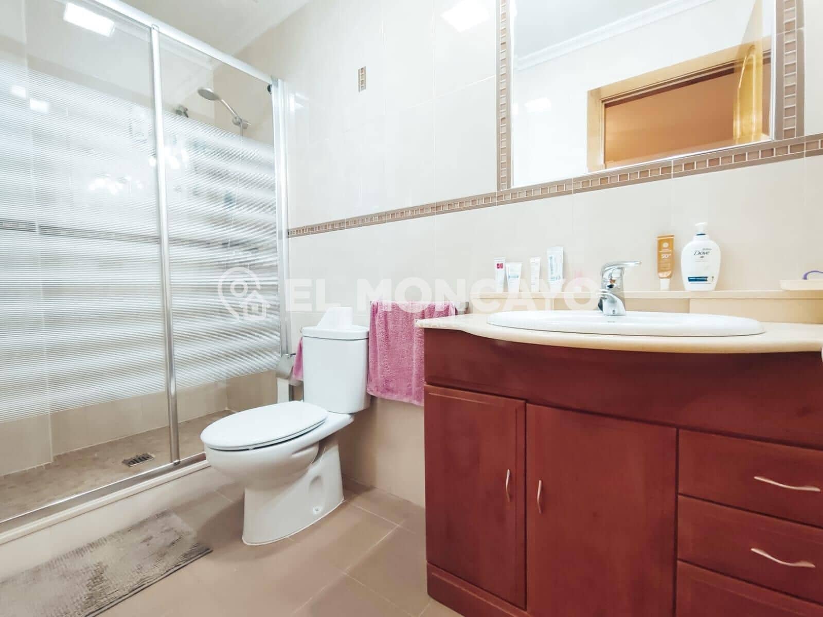 Apartamento de 4 habitaciones en Guardamar del Segura en venta con garaje - 279.000 € (Ref: 8886055)