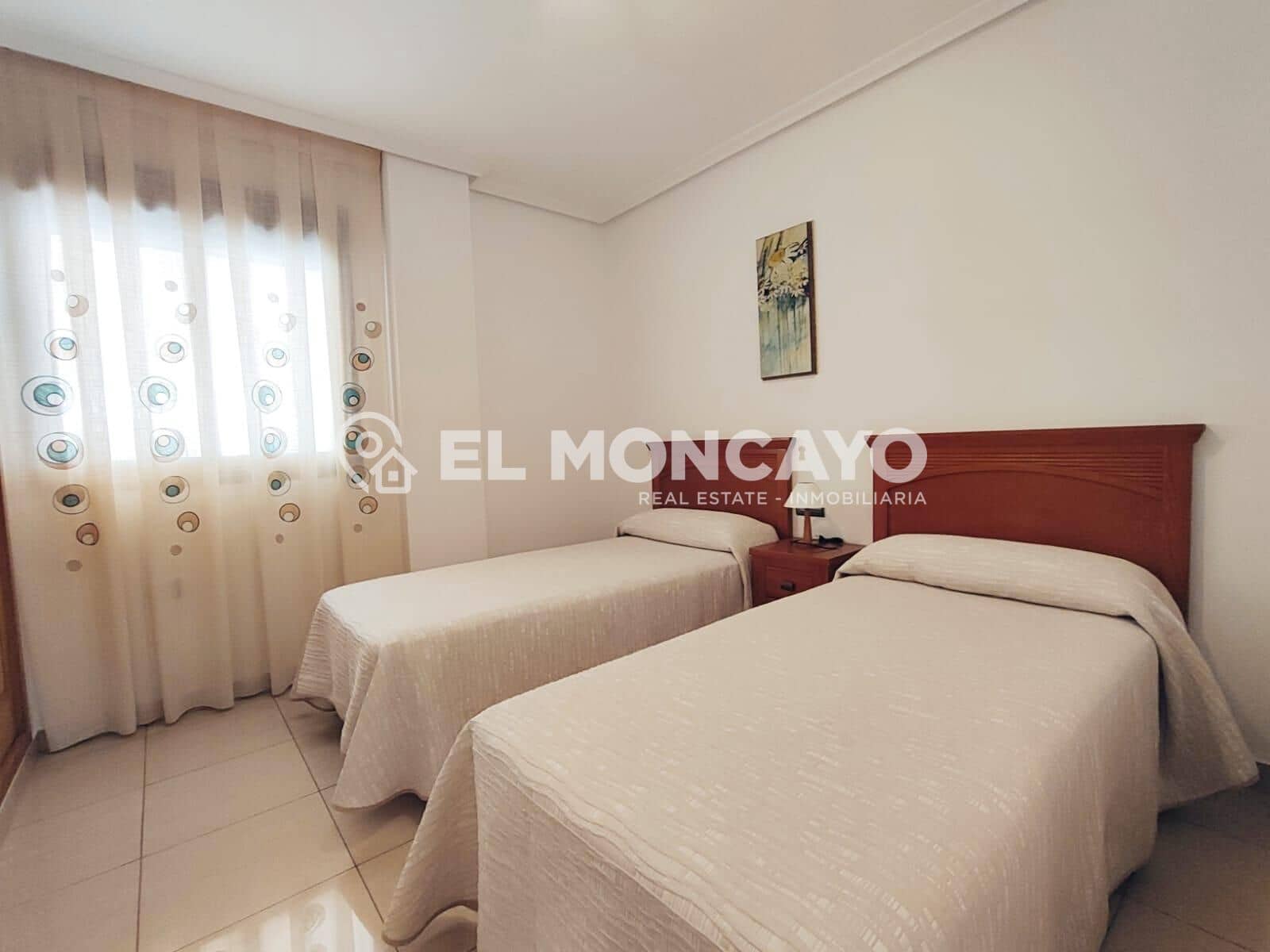 Apartamento de 4 habitaciones en Guardamar del Segura en venta con garaje - 279.000 € (Ref: 8886055)