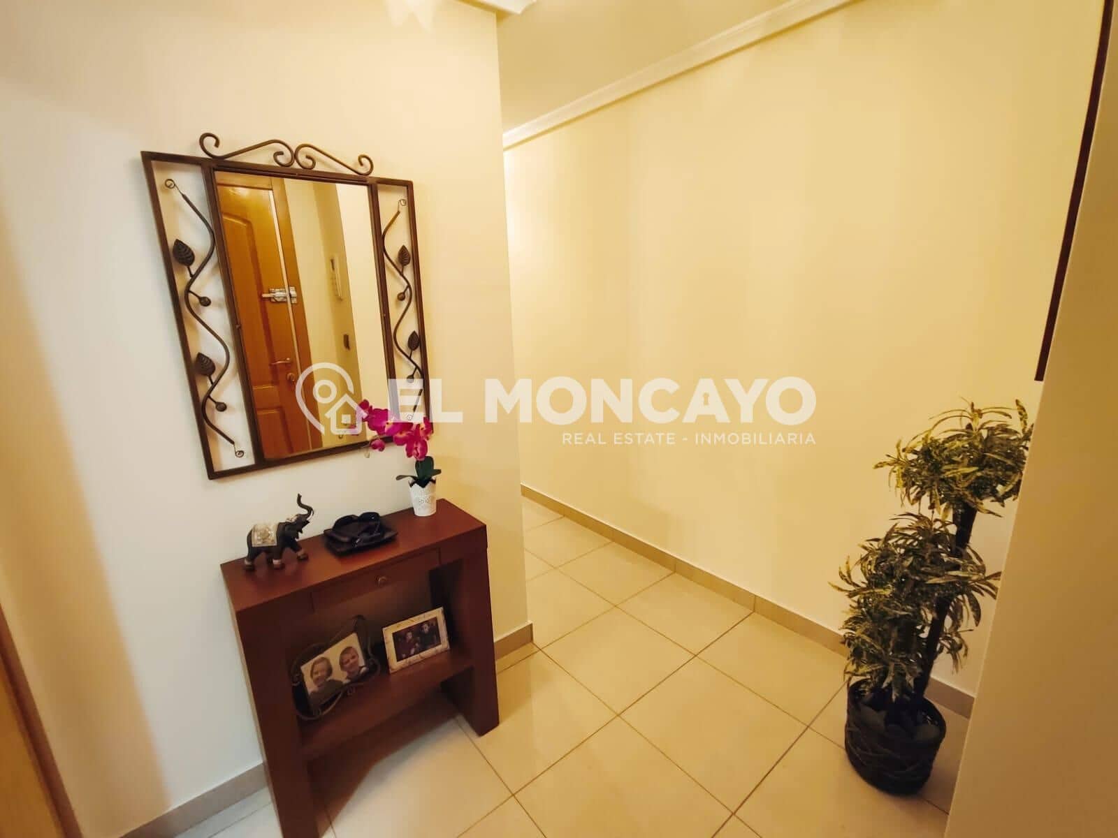 Apartamento de 4 habitaciones en Guardamar del Segura en venta con garaje - 279.000 € (Ref: 8886055)