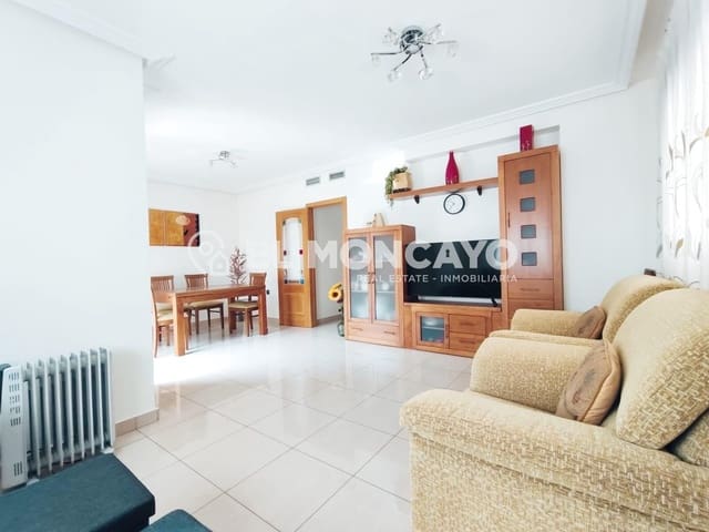 Apartamento de 4 habitaciones en Guardamar del Segura en venta con garaje - 279.000 € (Ref: 8886055)