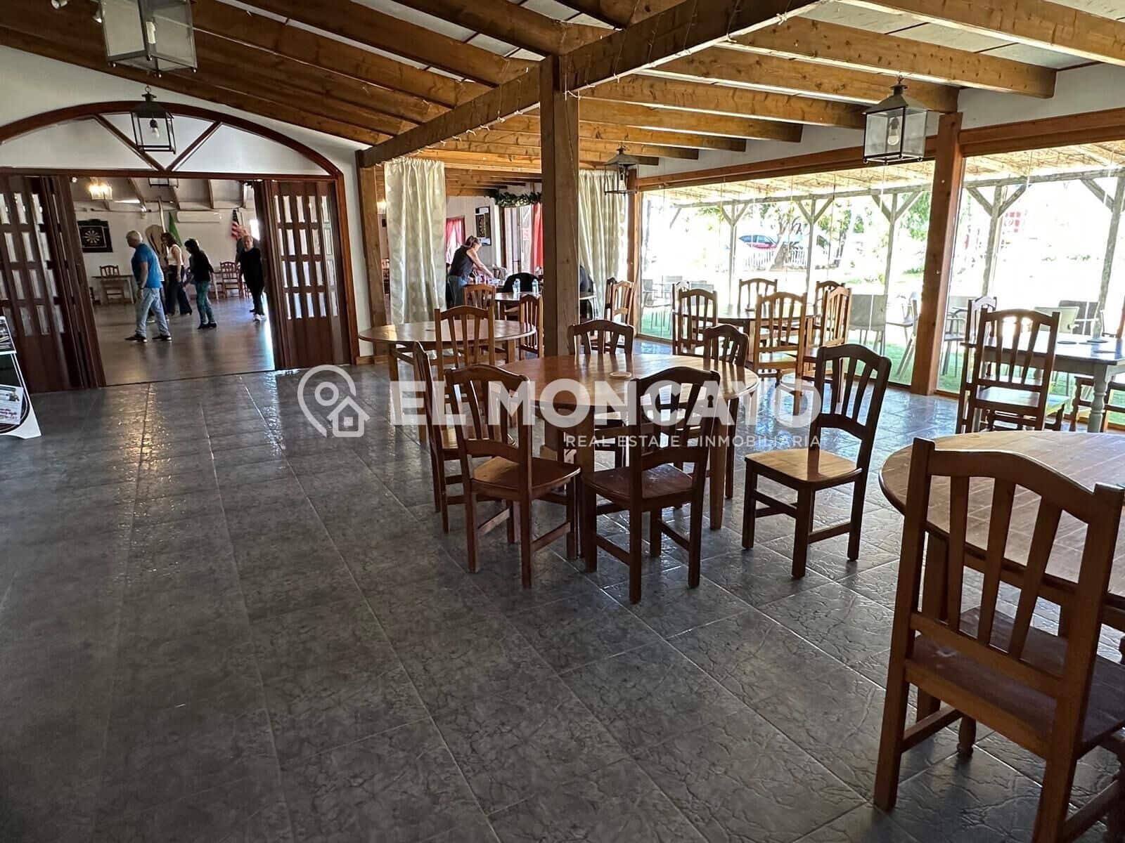 Virksomhed til salg i Guardamar del Segura - € 750.000 (Ref: 8896906)