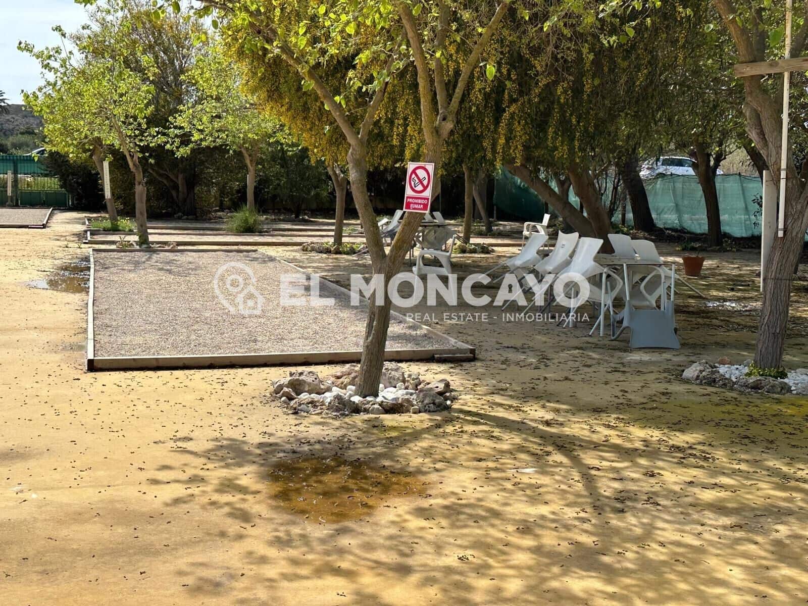 Virksomhed til salg i Guardamar del Segura - € 750.000 (Ref: 8896906)