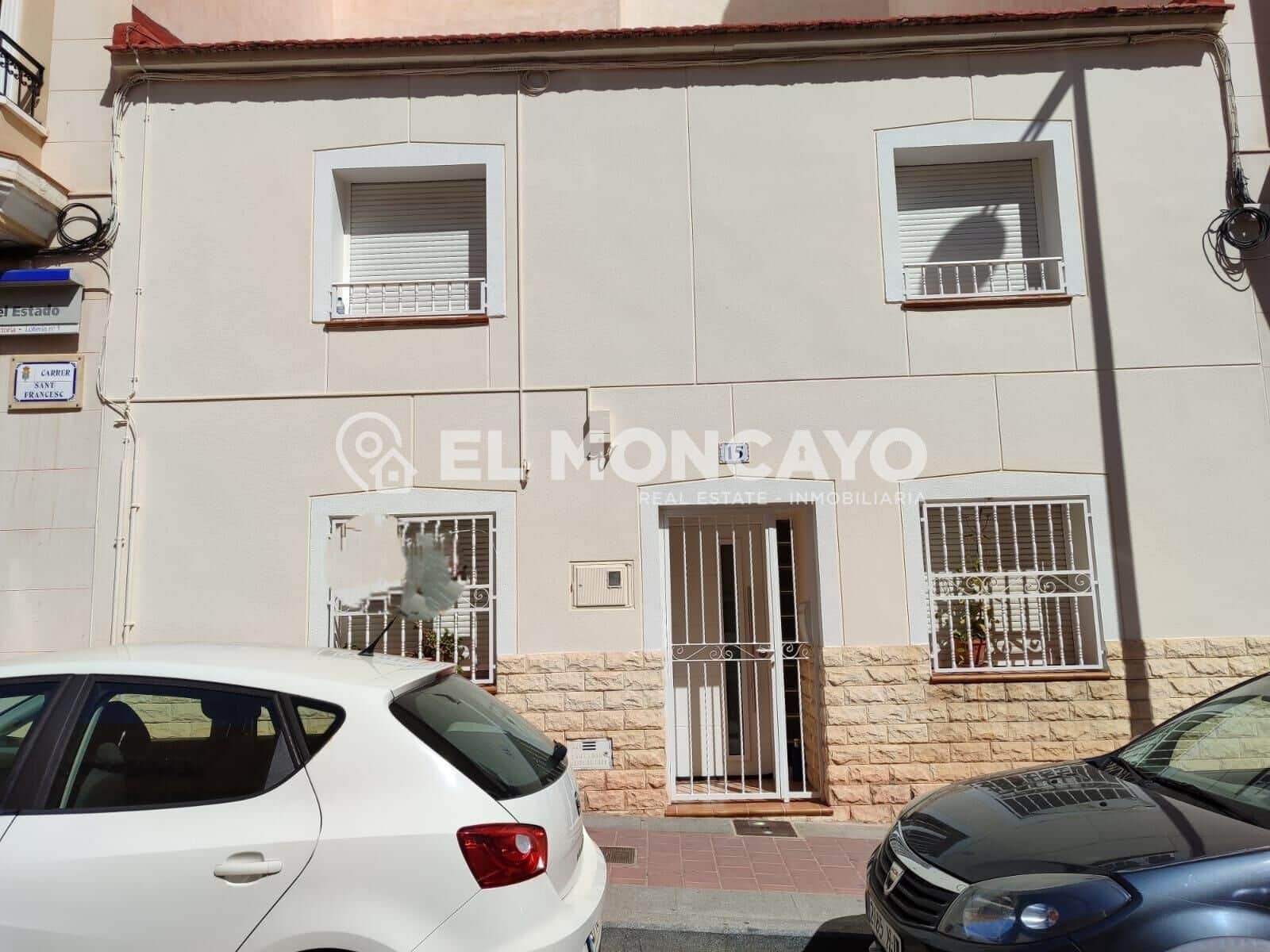 3 slaapkamer Rijtjeshuis te koop in Guardamar del Segura - € 215.000 (Ref: 8907514)