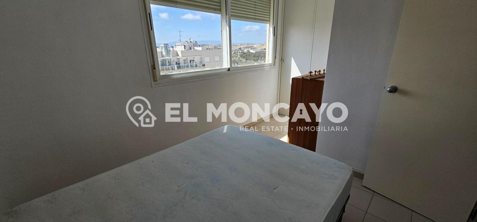 3 chambre Penthouse à vendre à Guardamar del Segura avec piscine - 235 000 € (Ref: 8913163)