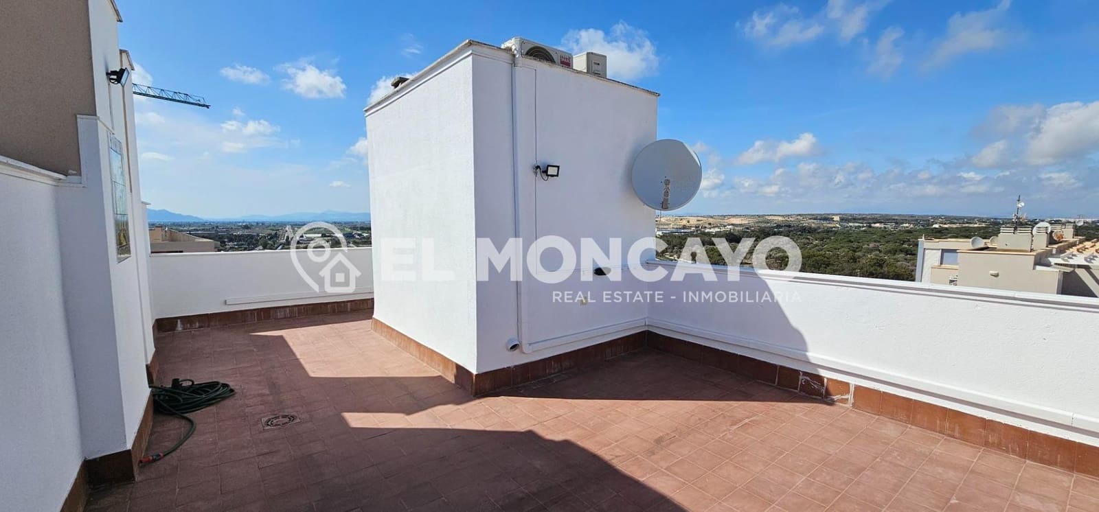 3 chambre Penthouse à vendre à Guardamar del Segura avec piscine - 235 000 € (Ref: 8913163)