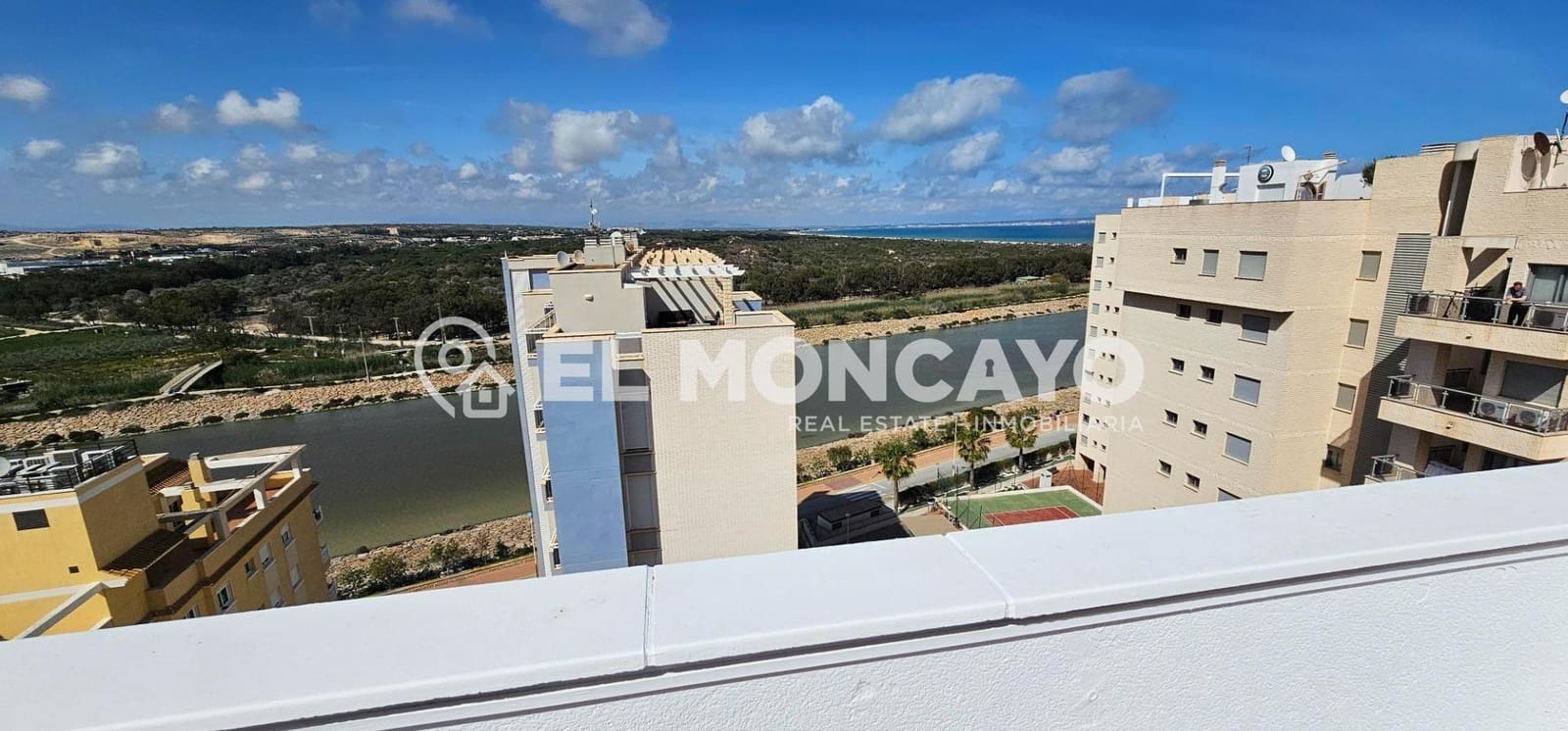 3 chambre Penthouse à vendre à Guardamar del Segura avec piscine - 235 000 € (Ref: 8913163)