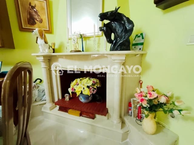 4 soveværelse Rækkehus til salg i Guardamar del Segura med swimmingpool garage - € 435.000 (Ref: 8915204)