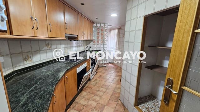 3 bedroom Apartment for sale in Guardamar del Segura - € 166,000 (Ref: 8926783)