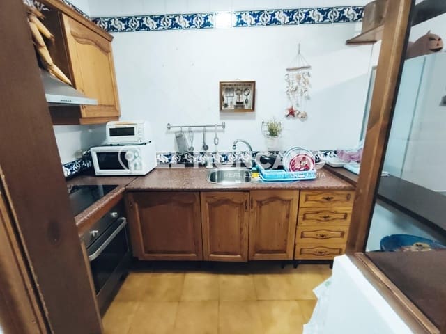 Adosado de 5 habitaciones en Guardamar del Segura en venta con garaje - 360.000 € (Ref: 8938573)