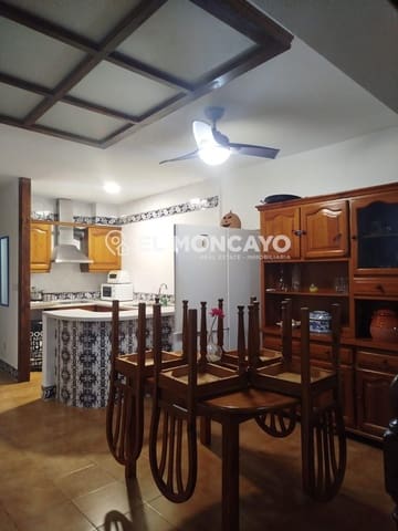 5 sypialnia Dom szeregowy na sprzedaż w Guardamar del Segura z garażem - 360 000 € (Ref: 8938573)