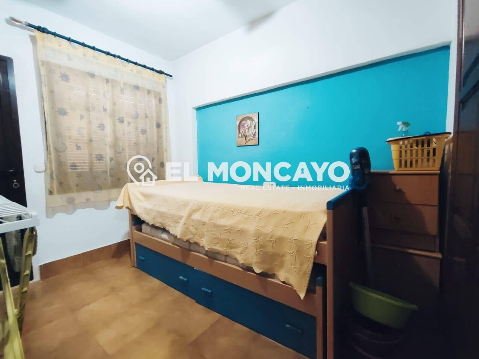 5 bedroom Terraced Villa for sale in Guardamar del Segura with garage - € 360,000 (Ref: 8938573)