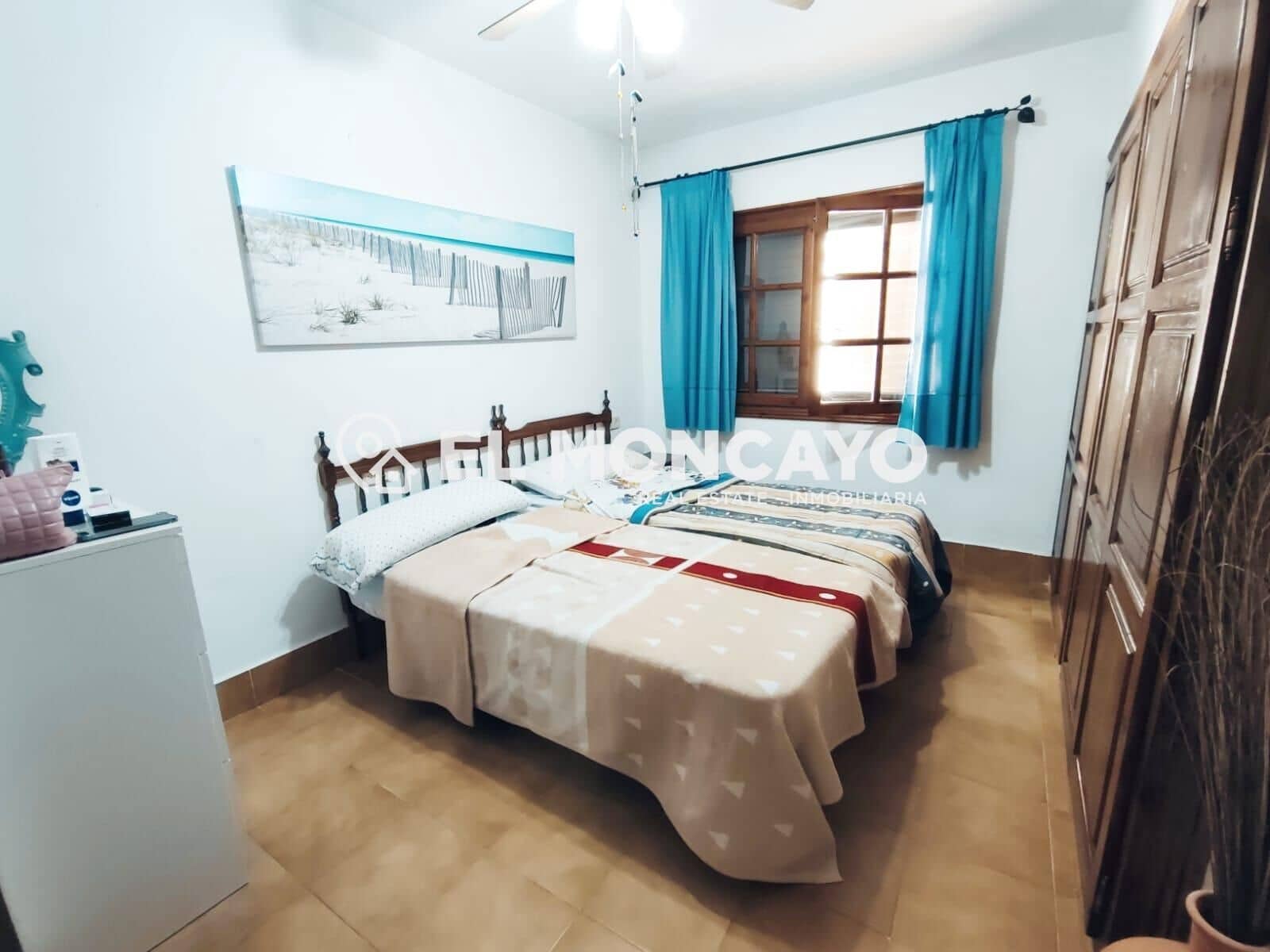 5 bedroom Terraced Villa for sale in Guardamar del Segura with garage - € 360,000 (Ref: 8938573)