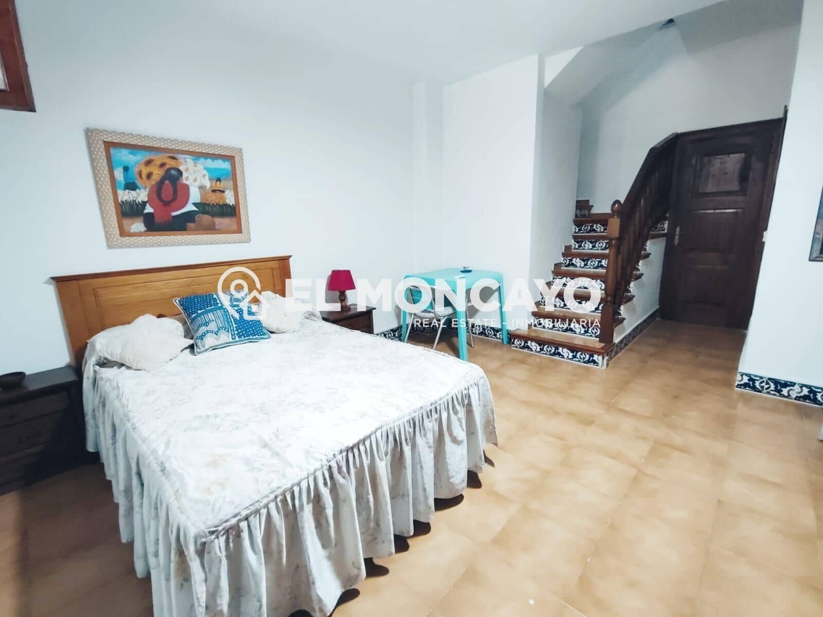 5 bedroom Terraced Villa for sale in Guardamar del Segura with garage - € 360,000 (Ref: 8938573)