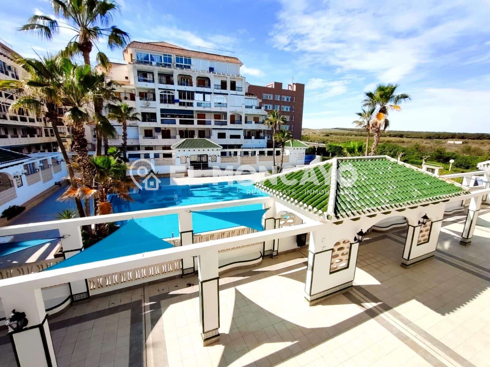 2 sovrum Lägenhet till salu i La Mata med pool - 164 000 € (Ref: 8944067)