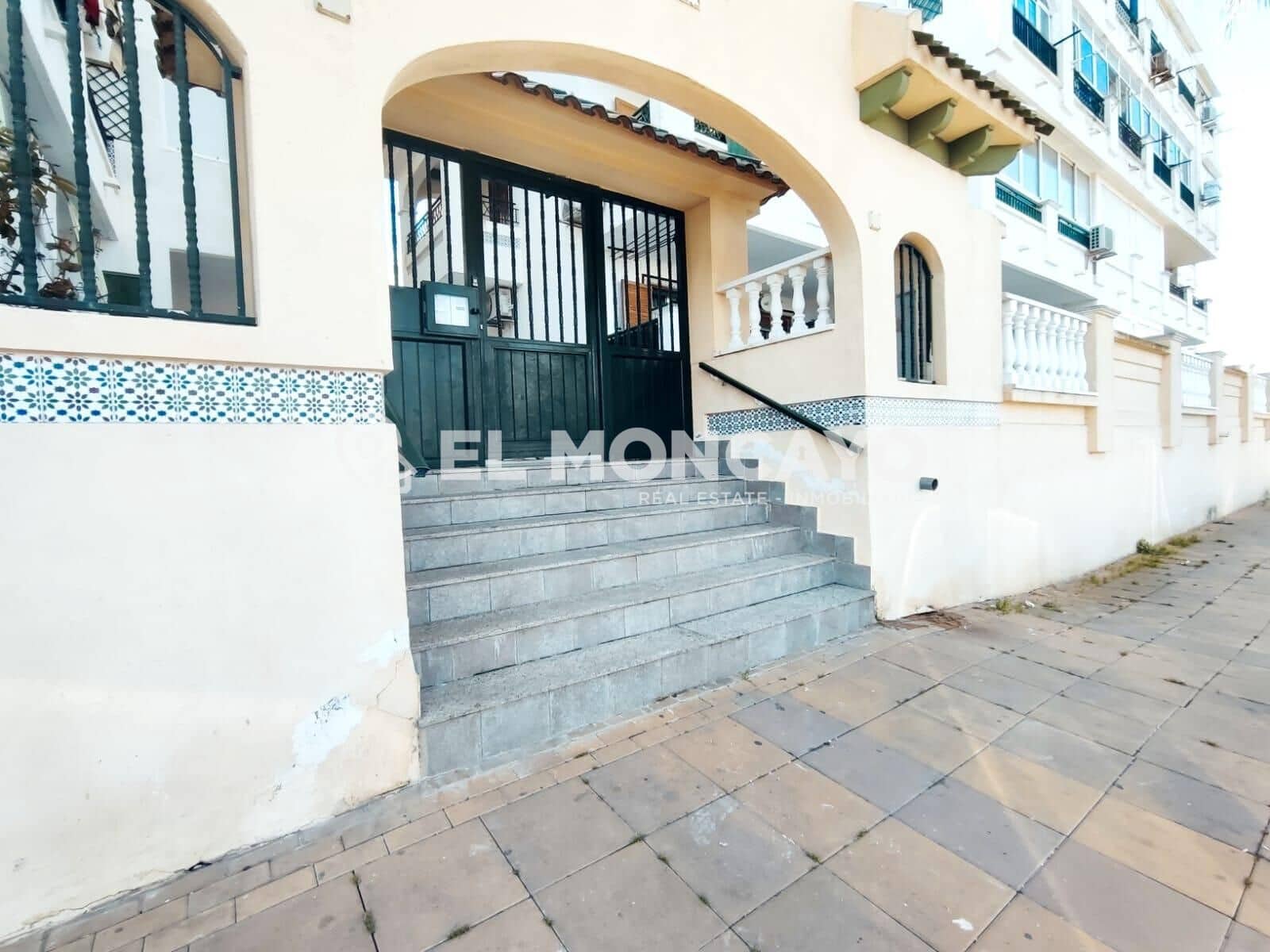 2 sovrum Lägenhet till salu i La Mata med pool - 164 000 € (Ref: 8944067)