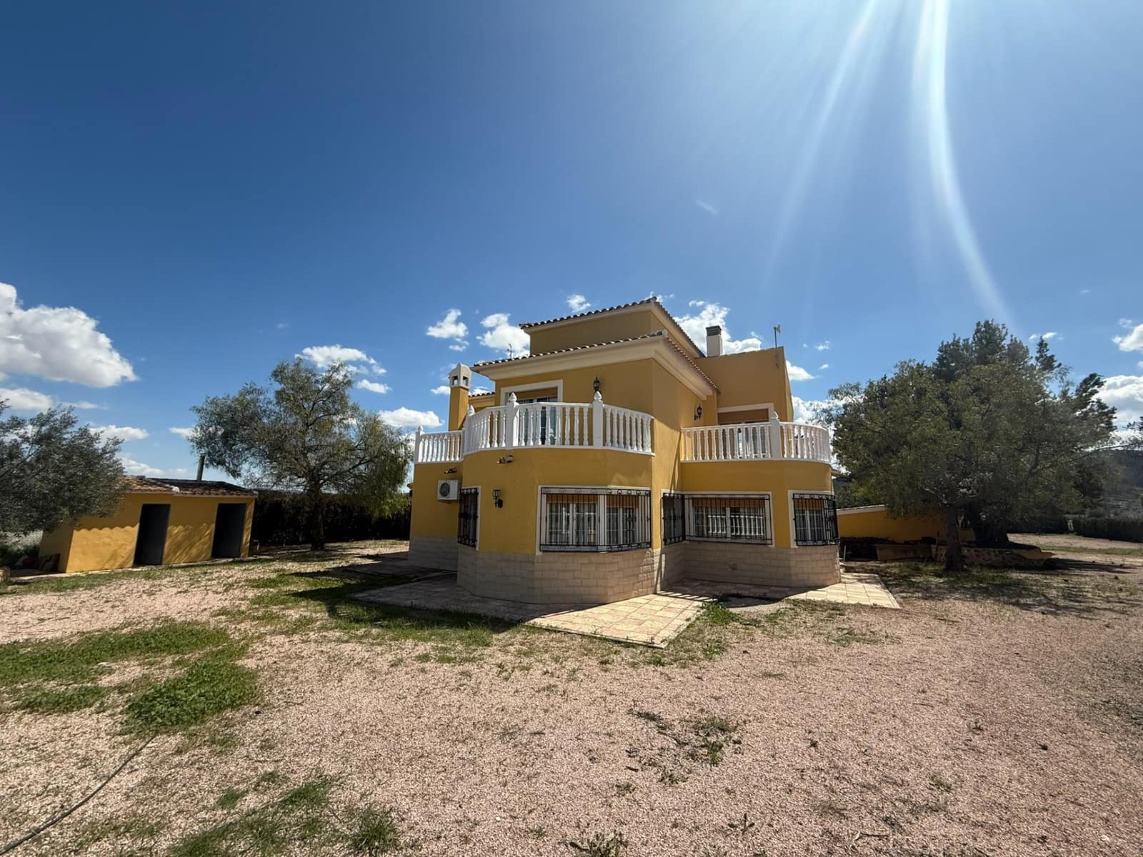 4 soveværelse Villa til salg i Cehegin med swimmingpool - € 389.900 (Ref: 8950625)