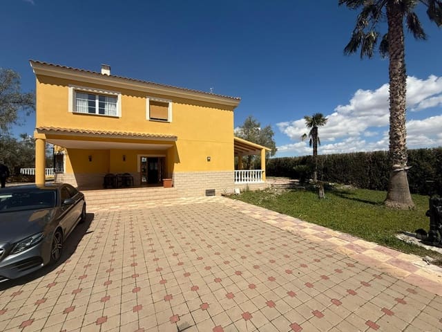 4 slaapkamer Villa te koop in Cehegín met zwembad - € 389.900 (Ref: 8950625)