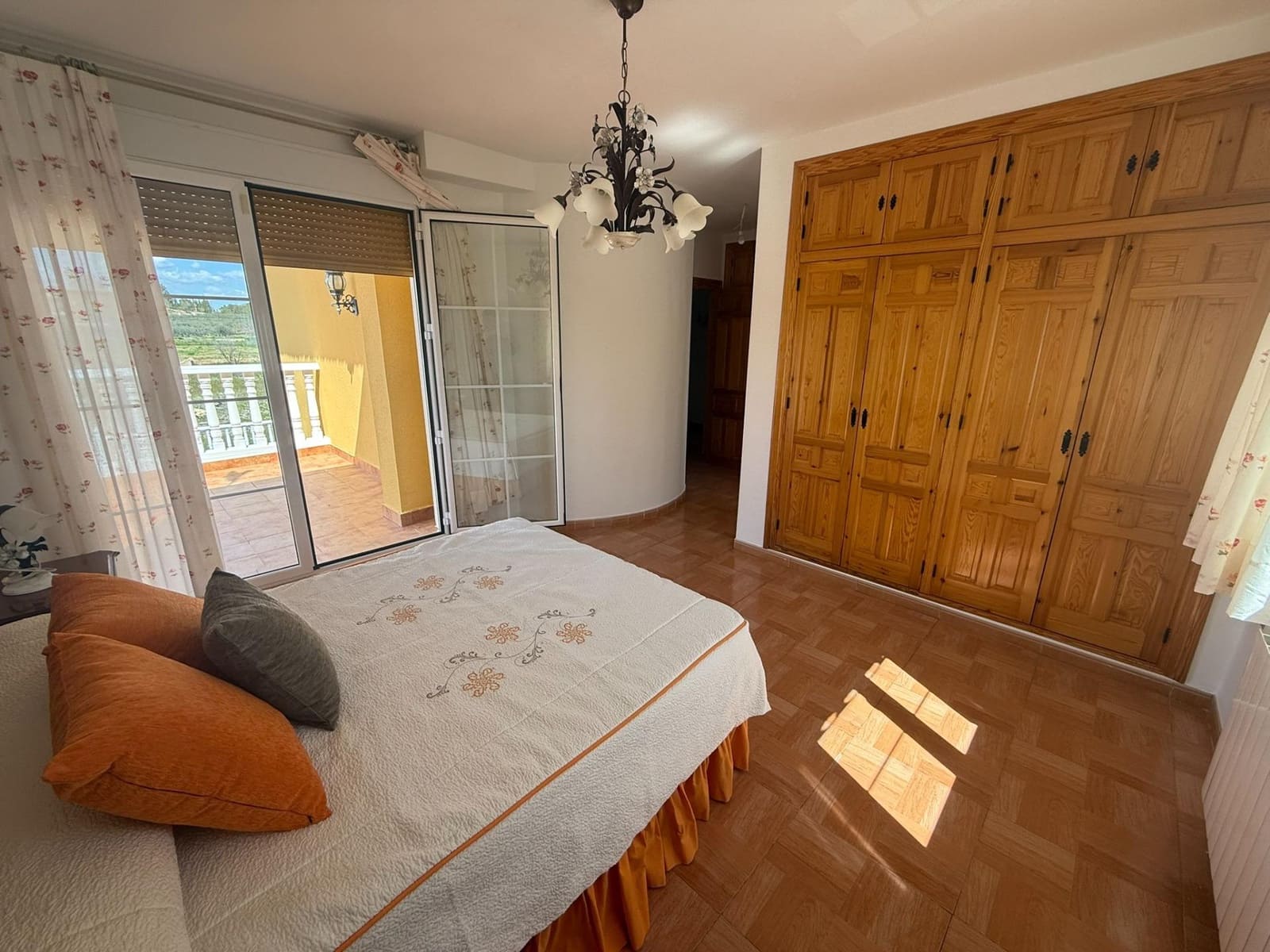 4 soveværelse Villa til salg i Cehegin med swimmingpool - € 389.900 (Ref: 8950625)