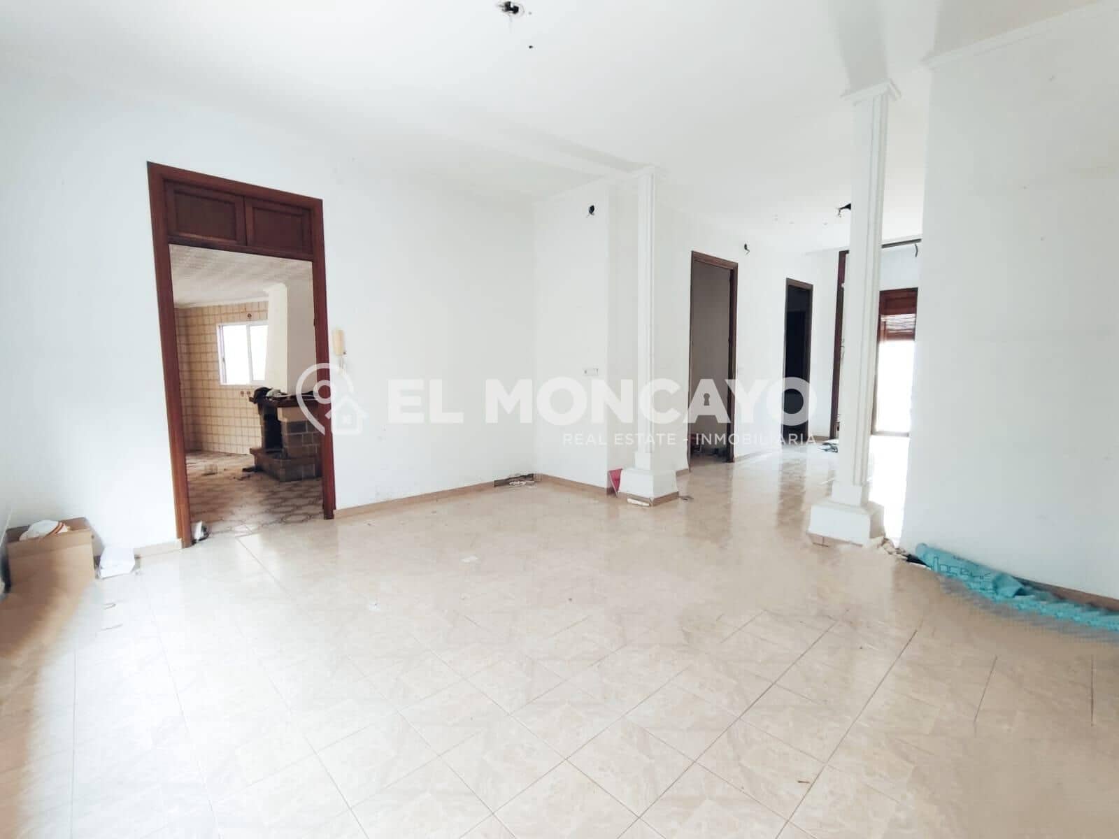 5 soveværelse Byhus til salg i Daya Nueva med swimmingpool garage - € 550.000 (Ref: 8961518)