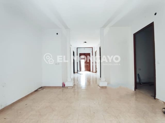 5 bedroom Townhouse for sale in Daya Nueva with pool garage - € 550,000 (Ref: 8961518)
