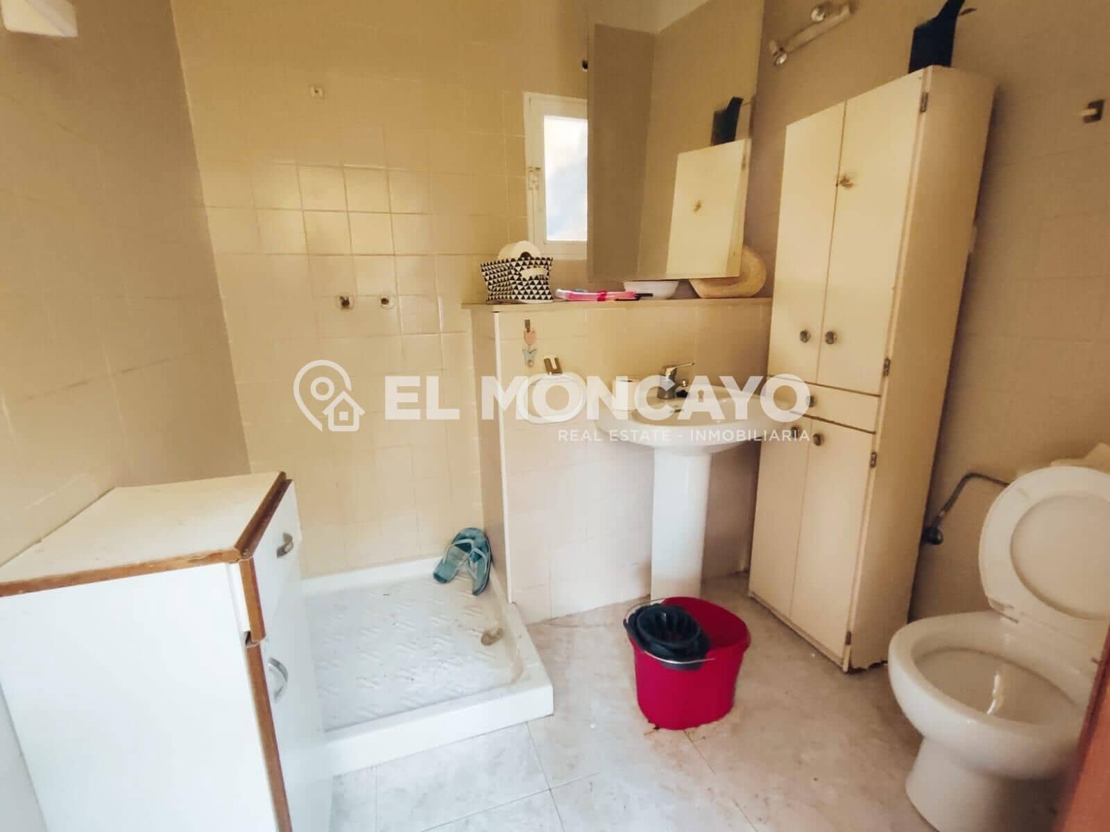 5 soveværelse Byhus til salg i Daya Nueva med swimmingpool garage - € 550.000 (Ref: 8961518)