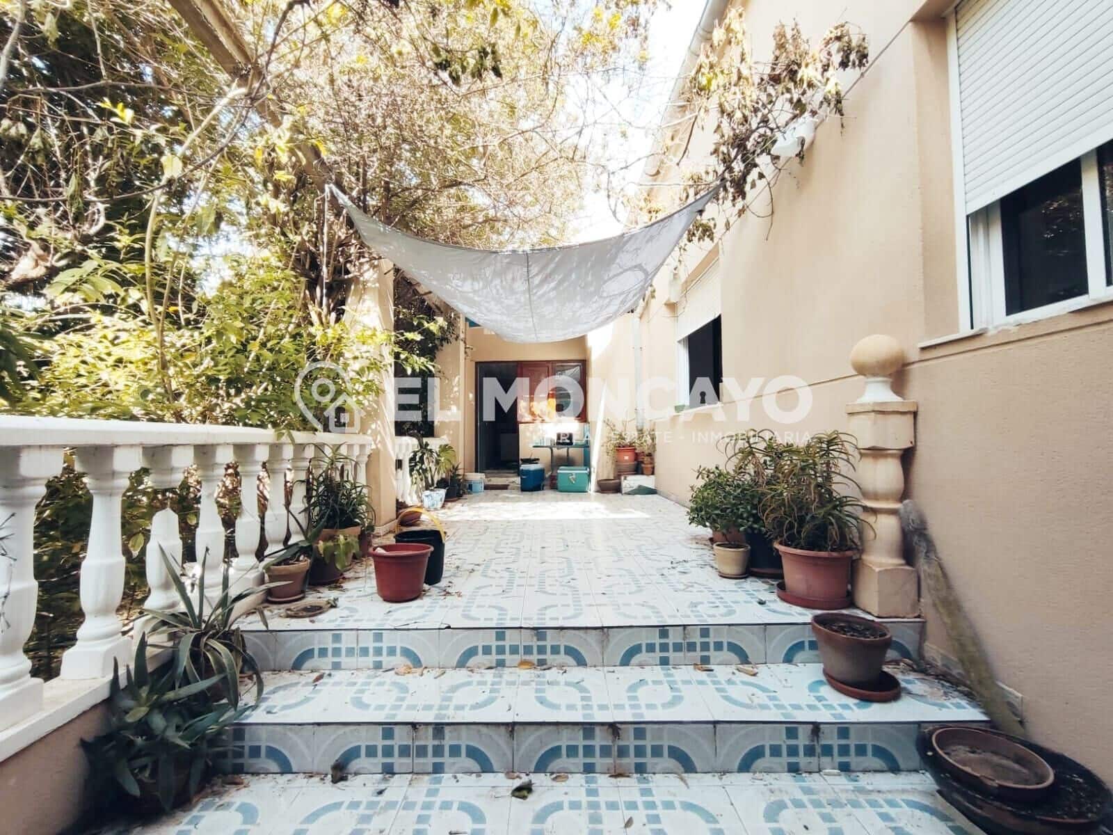 5 soveværelse Byhus til salg i Daya Nueva med swimmingpool garage - € 550.000 (Ref: 8961518)