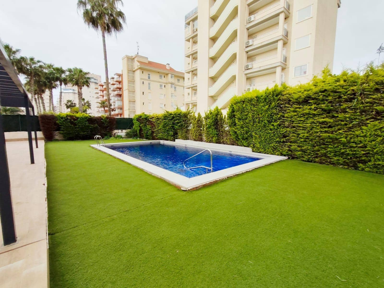 3 slaapkamer Penthouse te koop in Guardamar del Segura met zwembad garage - € 625.000 (Ref: 8976394)