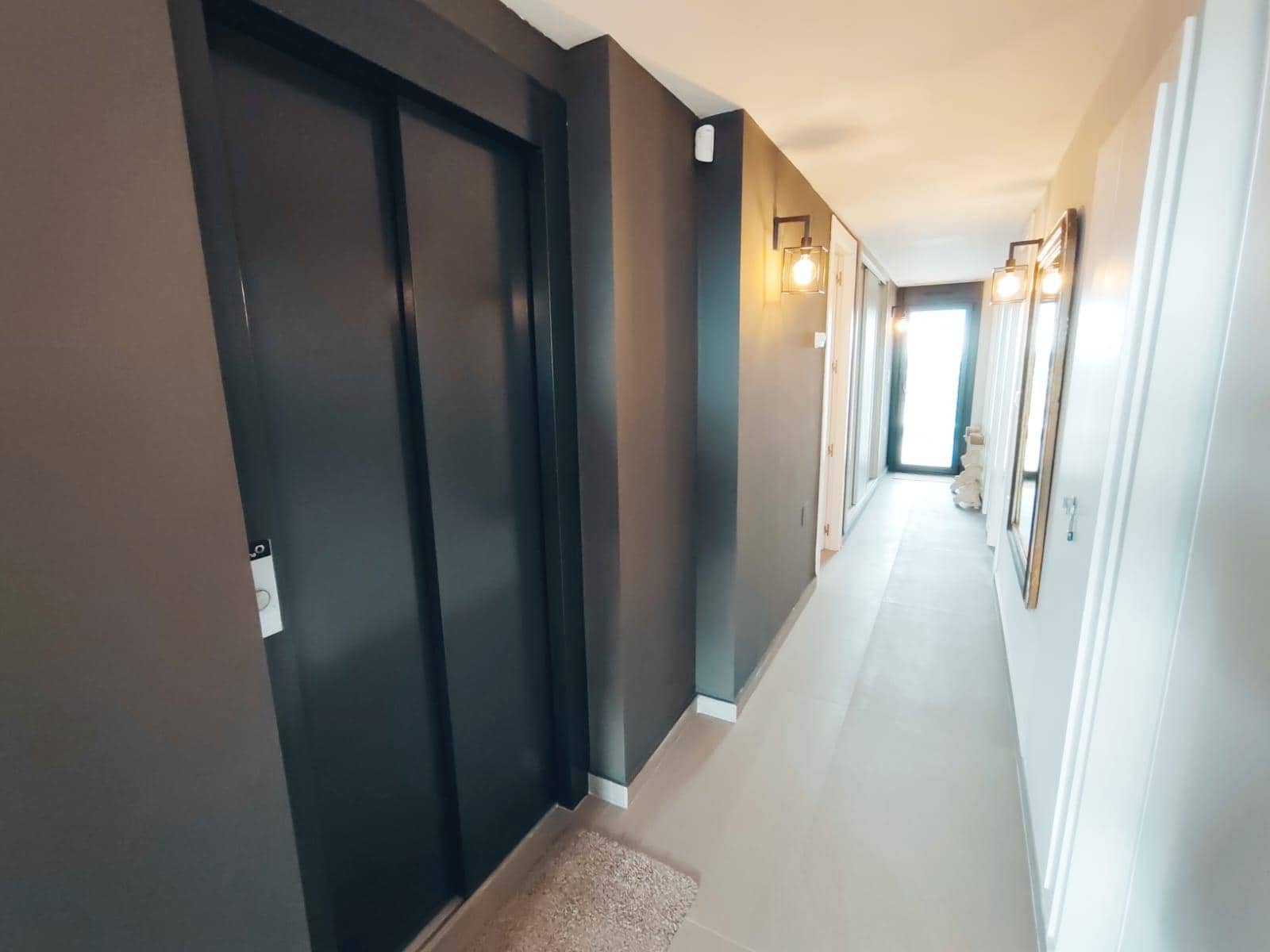 3 slaapkamer Penthouse te koop in Guardamar del Segura met zwembad garage - € 625.000 (Ref: 8976394)