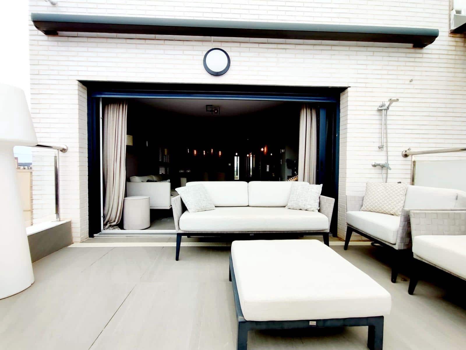 3 slaapkamer Penthouse te koop in Guardamar del Segura met zwembad garage - € 625.000 (Ref: 8976394)