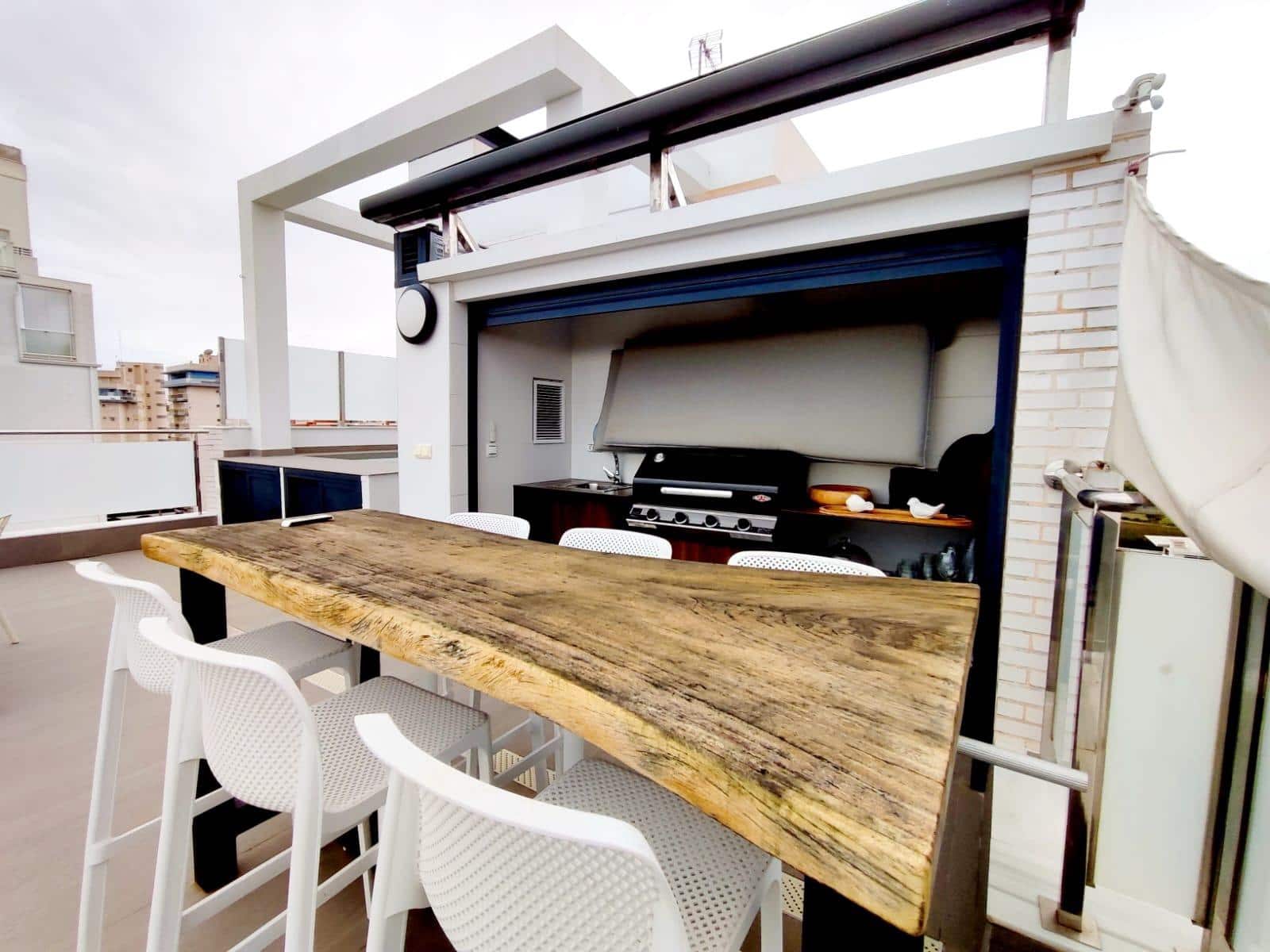 3 slaapkamer Penthouse te koop in Guardamar del Segura met zwembad garage - € 625.000 (Ref: 8976394)