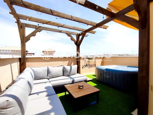 3 makuuhuone Rivitalo myytävänä paikassa Orihuela Costa, Orihuela mukana uima-altaan - 279 000 € (Ref: 8985893)