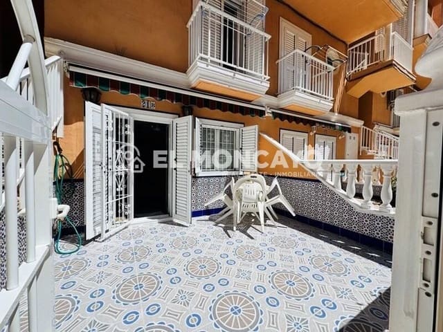 2 sypialnia Bungalow na sprzedaż w Torrevieja z basenem garażem - 210 000 € (Ref: 9005411)