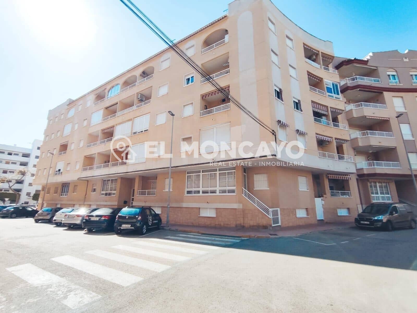 2 Zimmer Apartment zu verkaufen in Guardamar del Segura mit Garage - 135.000 € (Ref: 9012364)