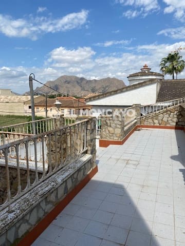 6 bedroom Villa for sale in Rafal with garage - € 320,000 (Ref: 9014595)