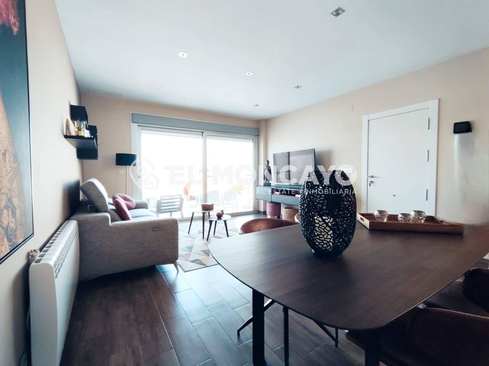 3 soveværelse Rækkehus til salg i Daya Vieja med swimmingpool - € 429.000 (Ref: 9020791)