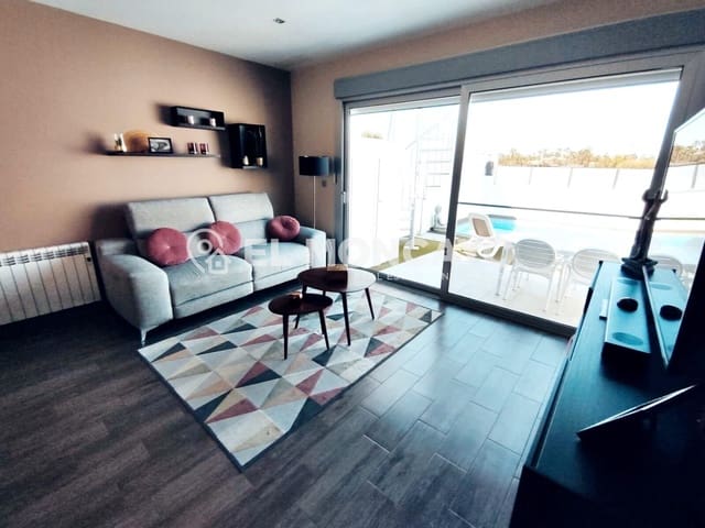 3 sypialnia Dom szeregowy na sprzedaż w Daya Vieja z basenem - 429 000 € (Ref: 9020791)