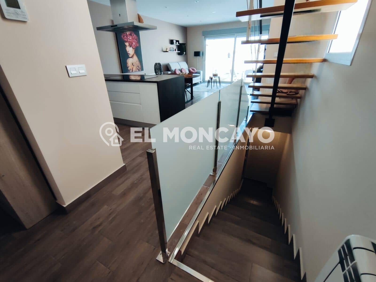 3 soveværelse Rækkehus til salg i Daya Vieja med swimmingpool - € 429.000 (Ref: 9020791)