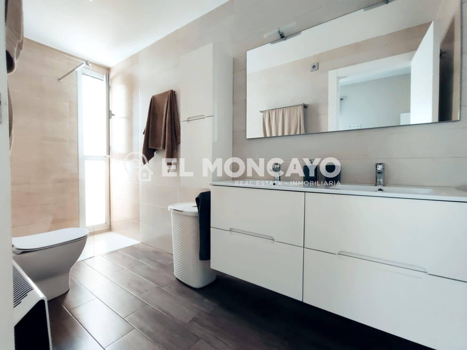 3 soveværelse Rækkehus til salg i Daya Vieja med swimmingpool - € 429.000 (Ref: 9020791)