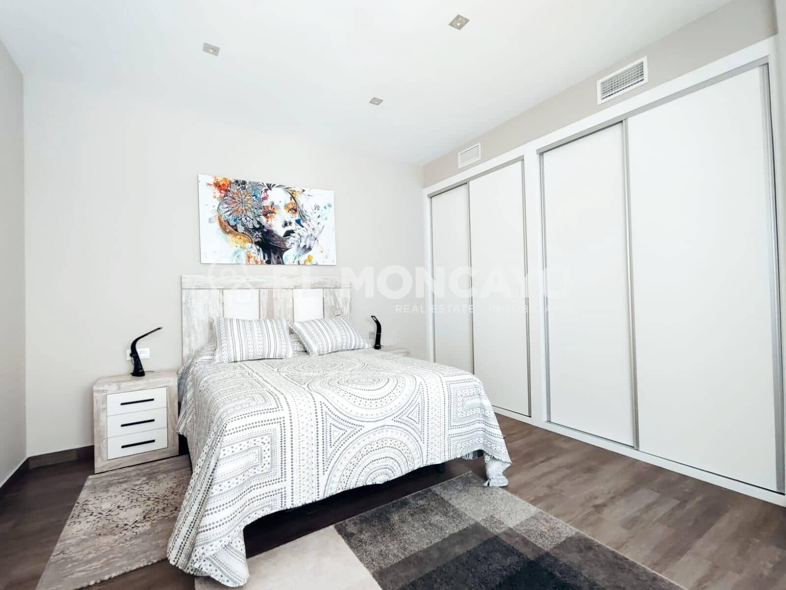 3 soveværelse Rækkehus til salg i Daya Vieja med swimmingpool - € 429.000 (Ref: 9020791)