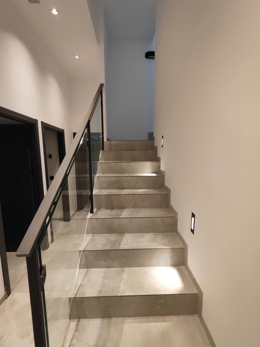 4 Zimmer Villa zu verkaufen in Ciudad Quesada mit Pool - 689.900 € (Ref: 9029844)