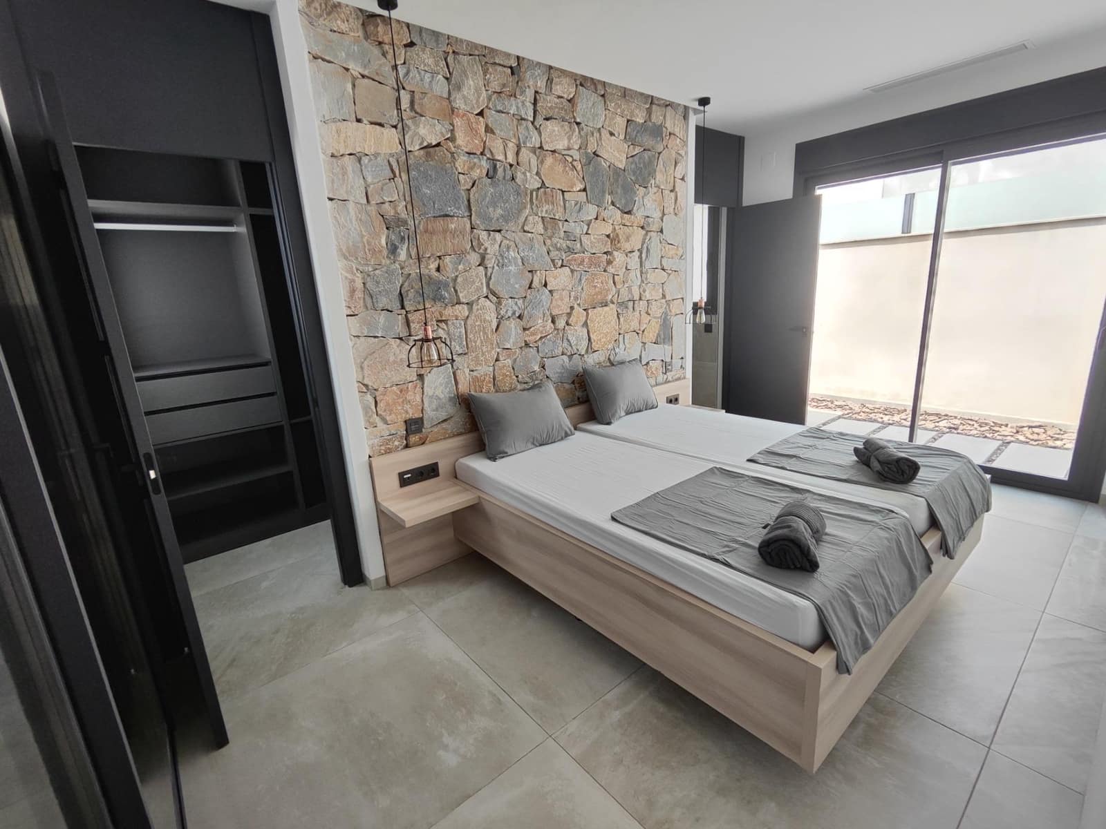 4 Zimmer Villa zu verkaufen in Ciudad Quesada mit Pool - 689.900 € (Ref: 9029844)