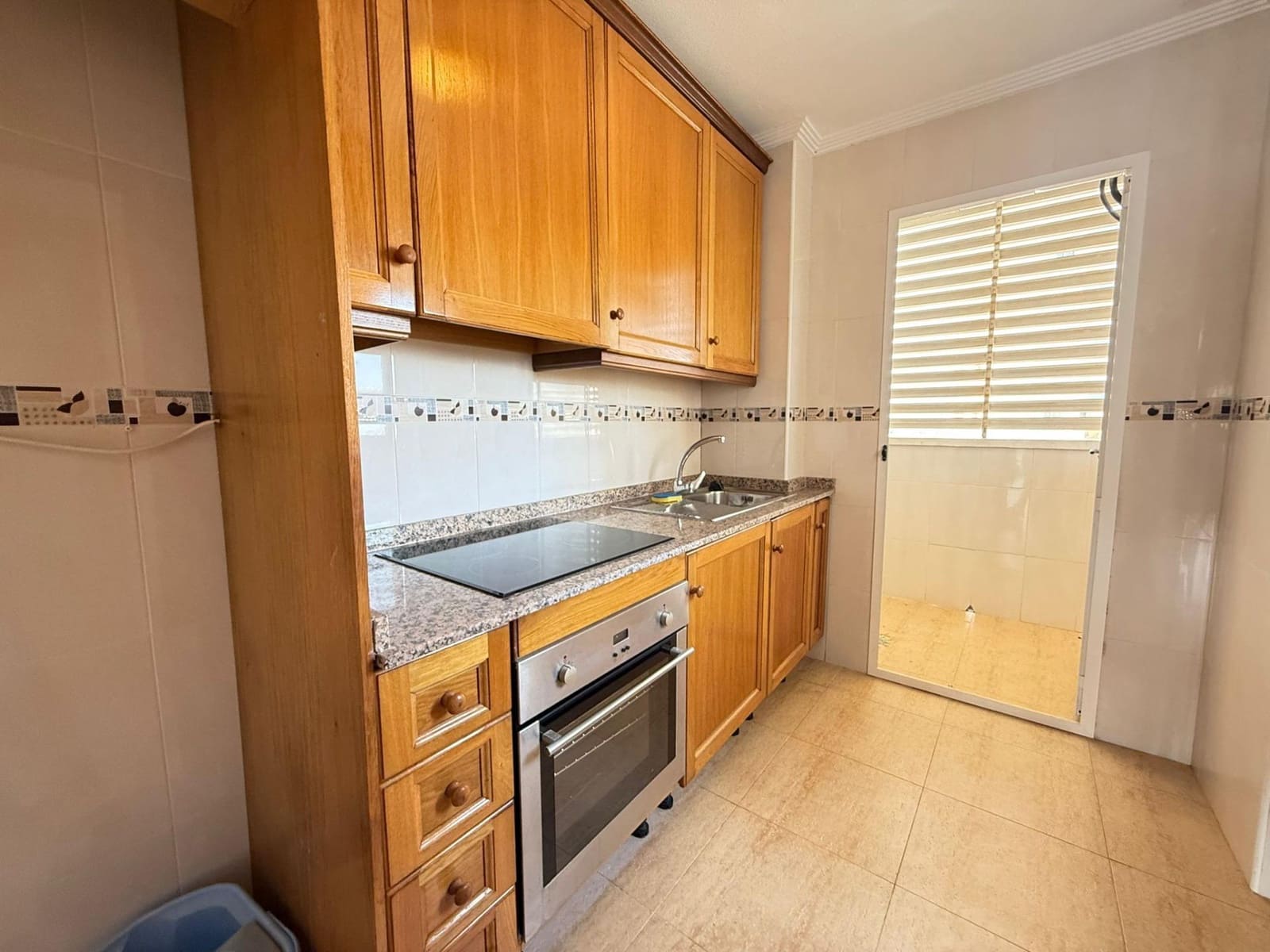 3 sypialnia Mieszkanie na sprzedaż w Guardamar del Segura z basenem - 185 000 € (Ref: 9037983)