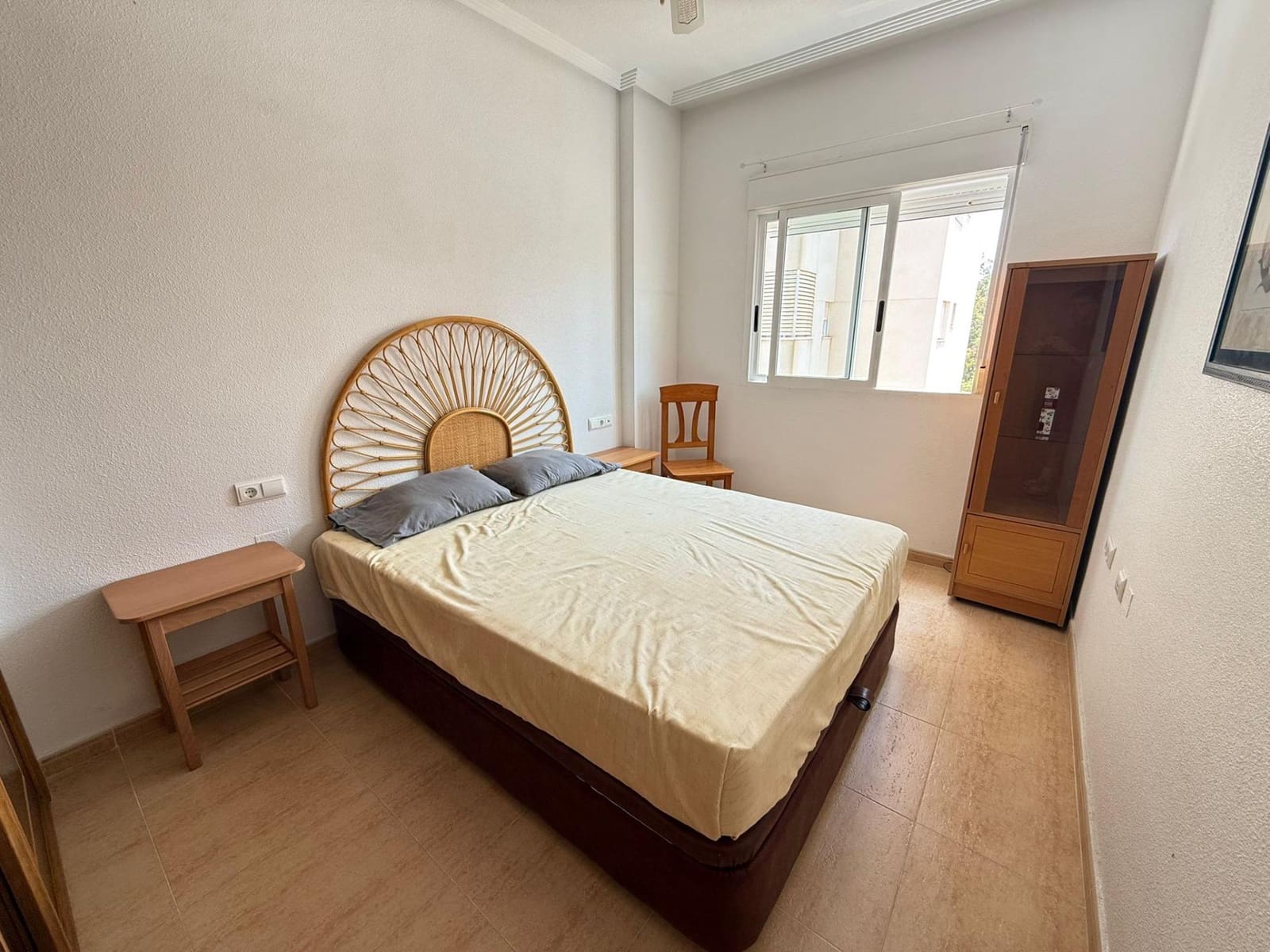 3 sypialnia Mieszkanie na sprzedaż w Guardamar del Segura z basenem - 185 000 € (Ref: 9037983)