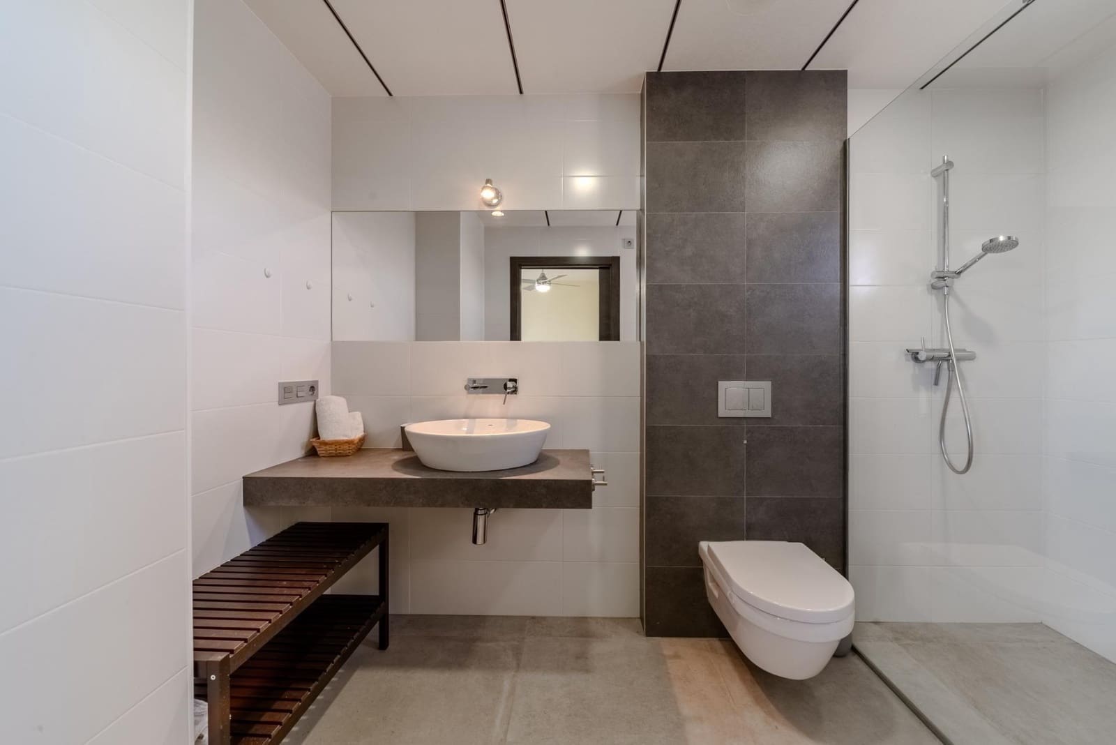 5 slaapkamer Villa te koop in El Molar met zwembad garage - € 1.150.000 (Ref: 9062612)