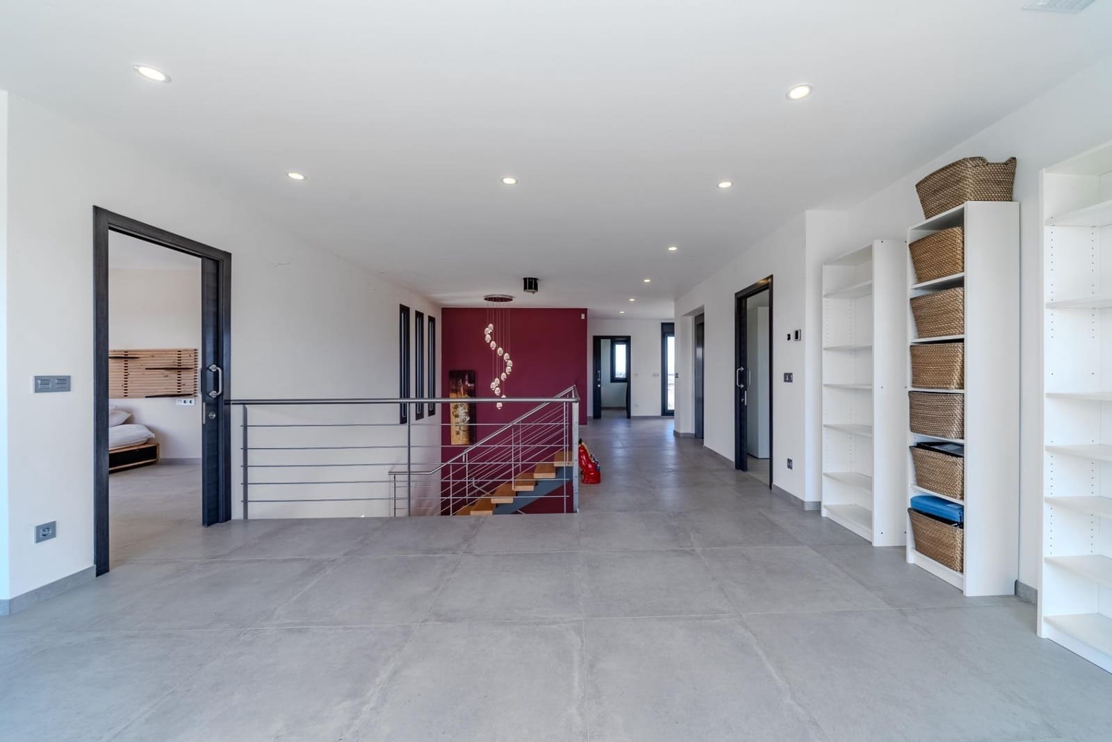 5 slaapkamer Villa te koop in El Molar met zwembad garage - € 1.150.000 (Ref: 9062612)