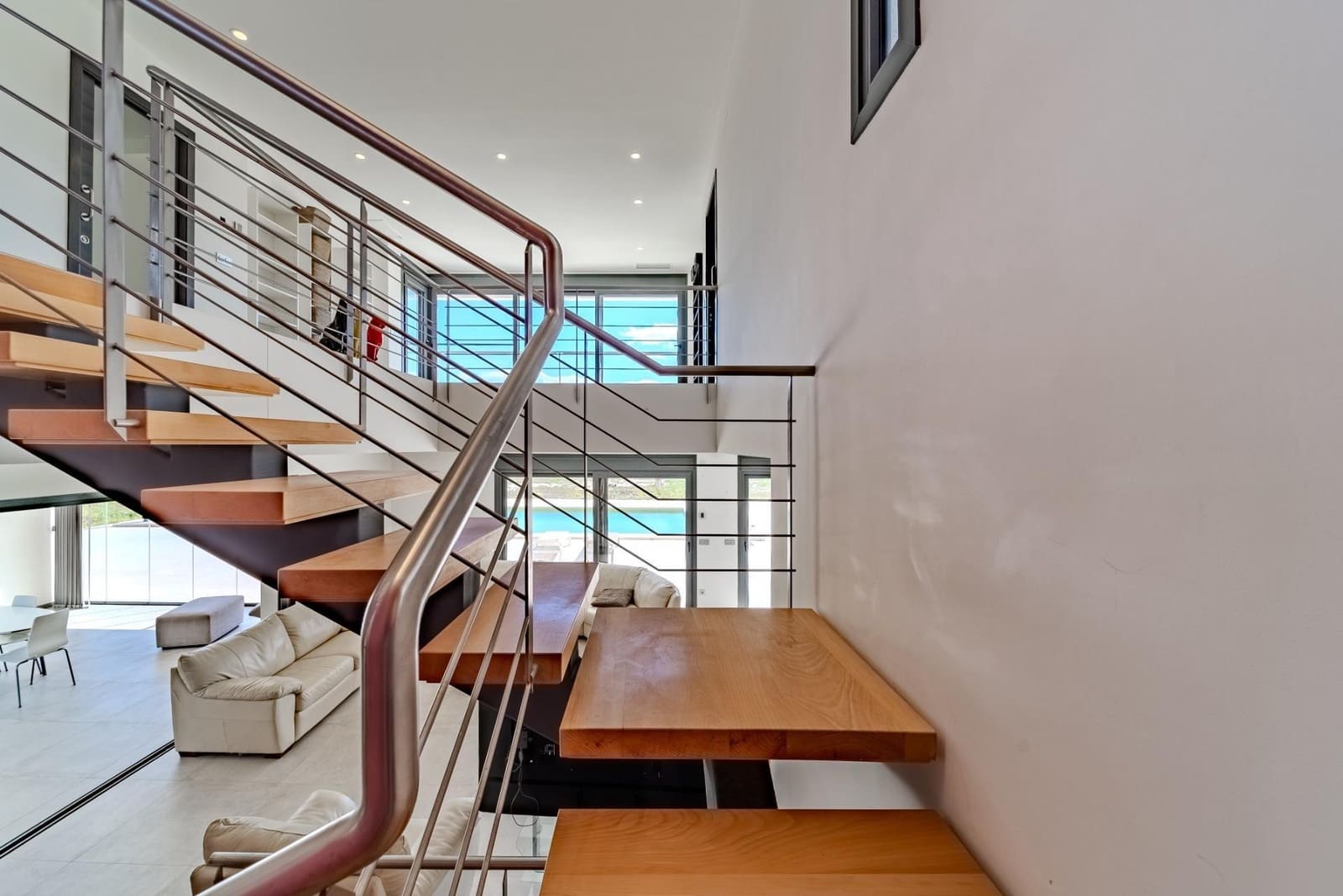 5 slaapkamer Villa te koop in El Molar met zwembad garage - € 1.150.000 (Ref: 9062612)