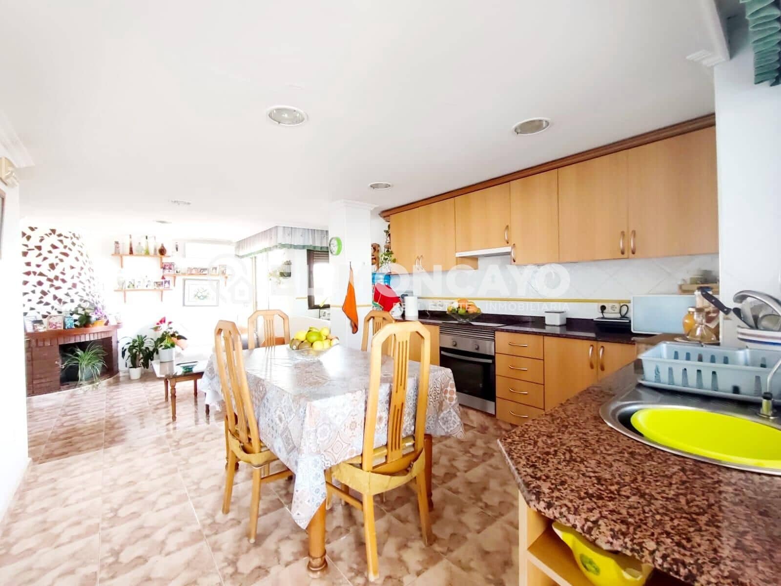 3 soverom Penthouse til salgs i Guardamar del Segura - € 295 000 (Ref: 9075770)