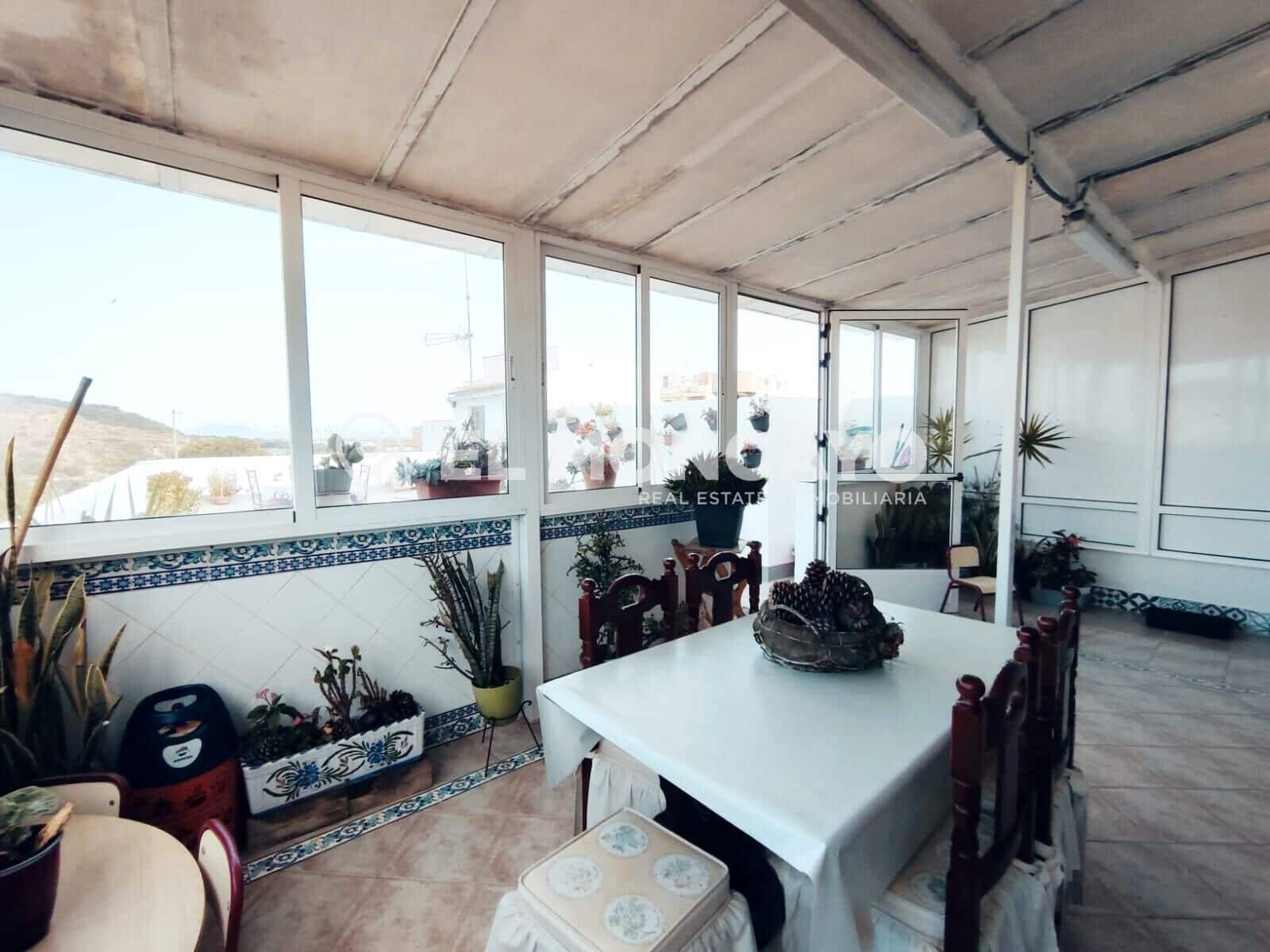 3 soverom Penthouse til salgs i Guardamar del Segura - € 295 000 (Ref: 9075770)