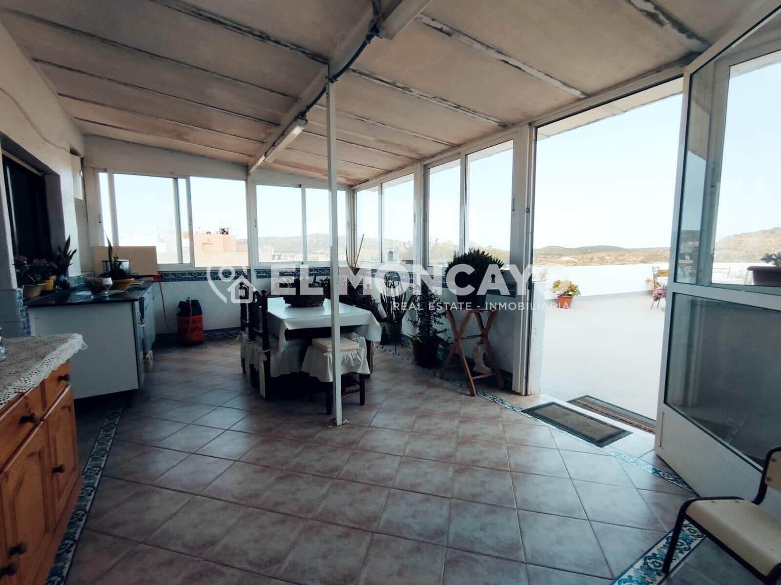 3 soverom Penthouse til salgs i Guardamar del Segura - € 295 000 (Ref: 9075770)